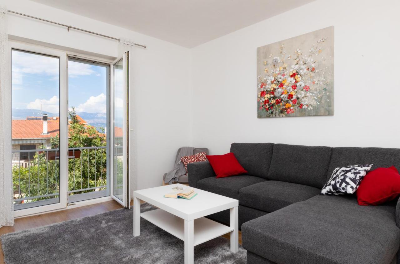 Apartment Nona - Center, 150 Meters From The Beach Supetar Kültér fotó